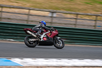 enduro-digital-images;event-digital-images;eventdigitalimages;mallory-park;mallory-park-photographs;mallory-park-trackday;mallory-park-trackday-photographs;no-limits-trackdays;peter-wileman-photography;racing-digital-images;trackday-digital-images;trackday-photos